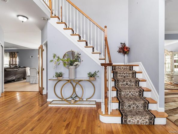 51 Jordan Drive, Medford NY 11763