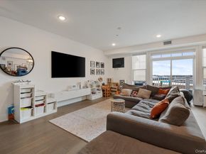 422 Marina Pointe Drive 422, East Rockaway NY 11518