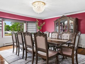 1 Whispering Court, Dix Hills NY 11746