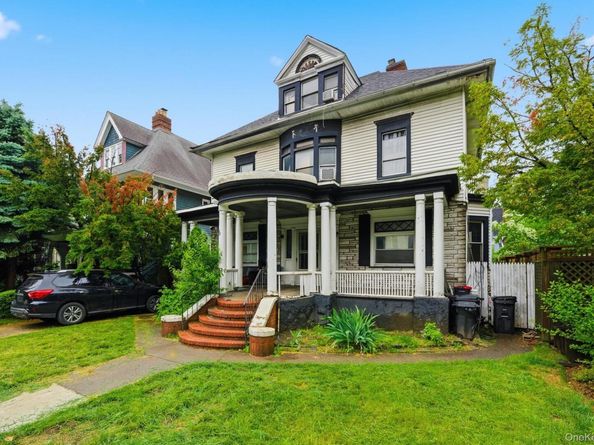 86 Marlborough Road, Brooklyn NY 11226
