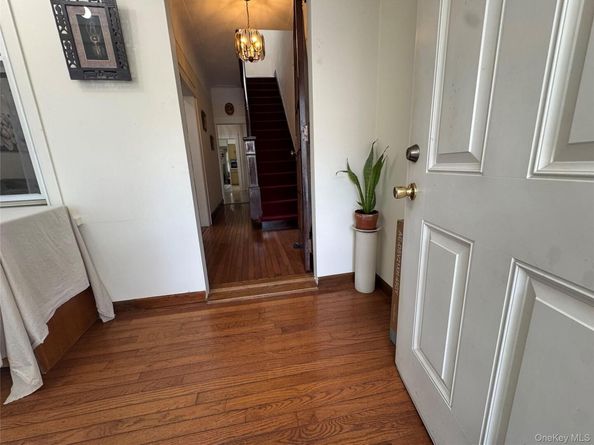 8058 88th Road, Woodhaven NY 11421