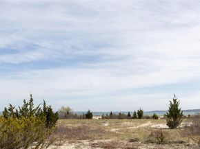 1480 Old Wood Path, Southold NY 11971