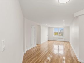 66-15 Thornton Place 5R, Rego Park NY 11374