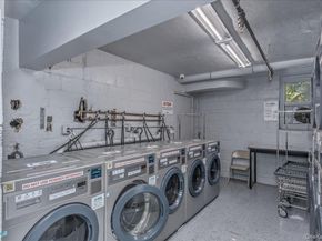 66-15 Thornton Place 5R, Rego Park NY 11374