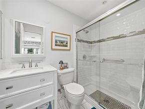 66 Harbor N, Amityville NY 11701
