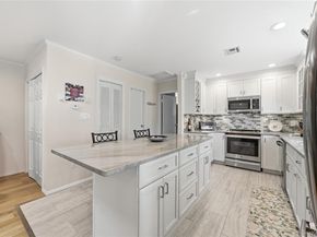 66 Harbor N, Amityville NY 11701