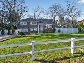 304 Maplewood Road, Huntington Station NY 11746
