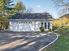 304 Maplewood Road, Huntington Station NY 11746