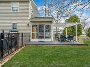 41 Northumberland Drive, Shoreham NY 11786