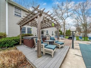41 Northumberland Drive, Shoreham NY 11786