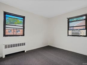 90-55 Shore Parkway 68, Howard Beach NY 11414