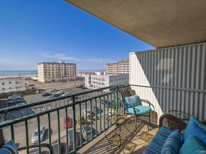 333 E Broadway 4H, Long Beach NY 11561