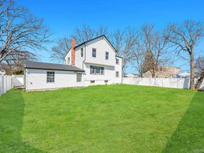 90 30th Street, Copiague NY 11726