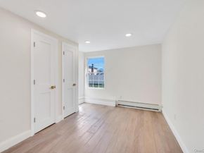 90 30th Street, Copiague NY 11726