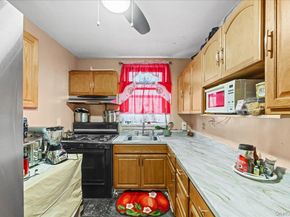 309 Broadway 4F, Yonkers NY 10701