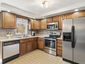 68 Meadow Sweet Road, Cortlandt Manor NY 10567
