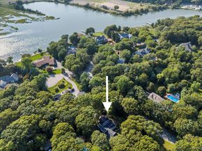 8 Waterview Lane, Setauket NY 11733