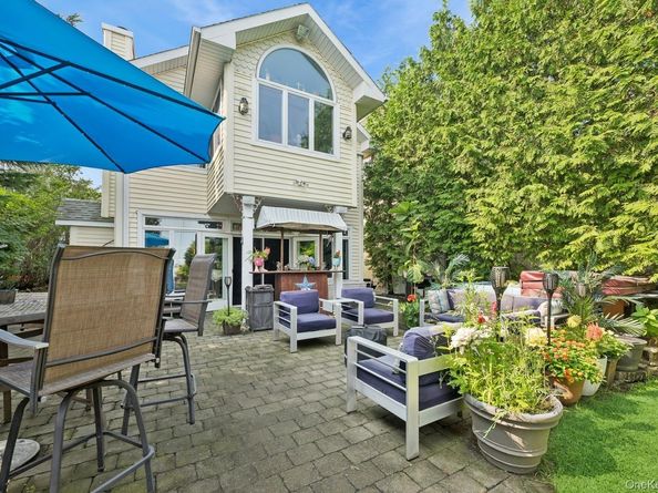101 Bay Street, East Atlantic Beach NY 11561