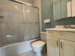 8 Redwood Court 8, Coram NY 11727