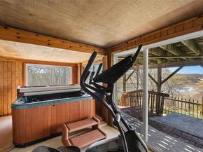 3 Summit Drive, Baiting Hollow NY 11933