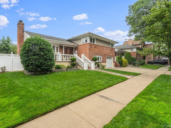 264-47 Grand Central Parkway, Flushing NY 11362