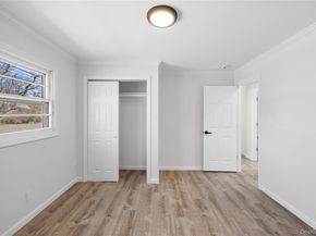 32 Flintlock Drive, Shirley NY 11967