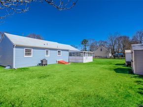 32 Flintlock Drive, Shirley NY 11967