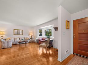 50 Marian Lane, Jericho NY 11753