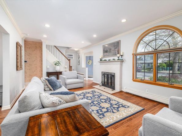 96 Southard Avenue, Rockville Centre NY 11570