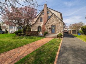 96 Southard Avenue, Rockville Centre NY 11570