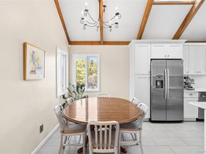 4 Meadow Lane, Westhampton Beach NY 11978