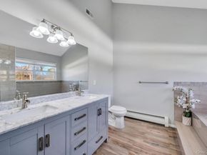 29 Harwood Way, Coram NY 11727