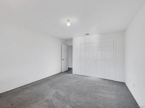 29 Harwood Way, Coram NY 11727