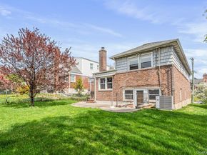54-08 253rd Street, Little Neck NY 11362