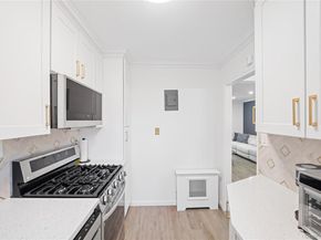 220-02 Stronghurst Avenue (Lower) 183, Queens Village NY 11427