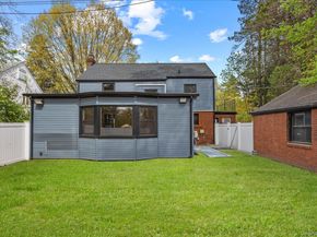 11 Brook Lane, Great Neck NY 11023
