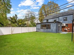 11 Brook Lane, Great Neck NY 11023
