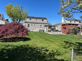 1258 Jackson Avenue, Lindenhurst NY 11757