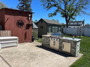 1258 Jackson Avenue, Lindenhurst NY 11757