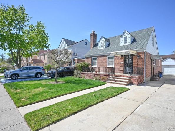 75-64 180th Street, Fresh Meadows NY 11366