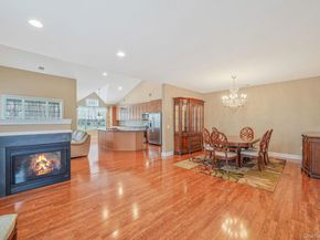 11 Ovation Place, Eastport NY 11941