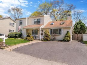 97 N Clinton Avenue, Patchogue NY 11772