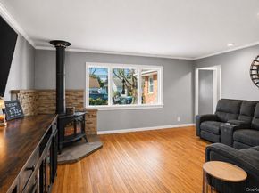2489 Eileen Road, Oceanside NY 11572