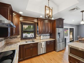 2489 Eileen Road, Oceanside NY 11572