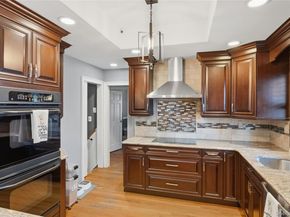 2489 Eileen Road, Oceanside NY 11572