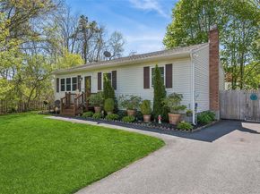 126 New Jersey Avenue, Bellport NY 11713
