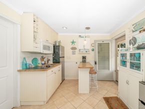50 Rampasture Road 6, Hampton Bays NY 11946
