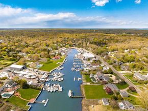 50 Rampasture Road 6, Hampton Bays NY 11946