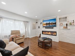 572 Benjamin Road, North Babylon NY 11703
