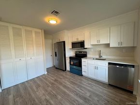 368 Woodbridge Drive A, Ridge NY 11961